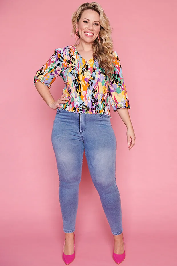 Beaming Jungle Daisy Top