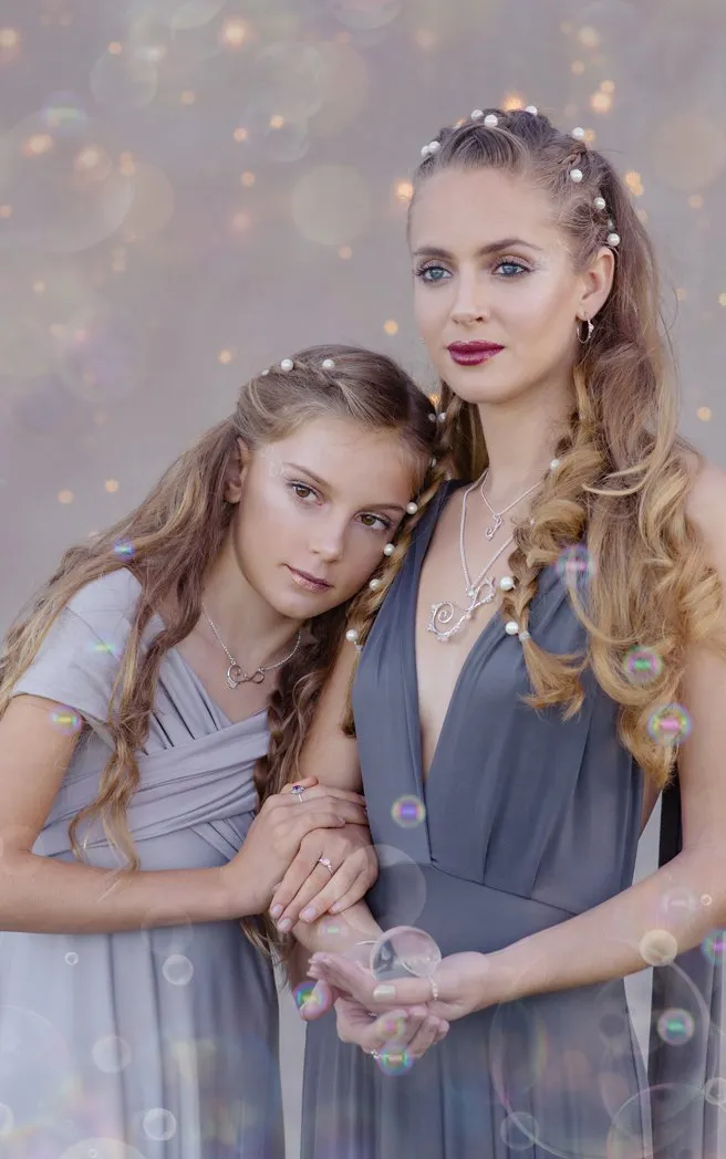 Coral Caviar ~ Medium Hoop Earrings