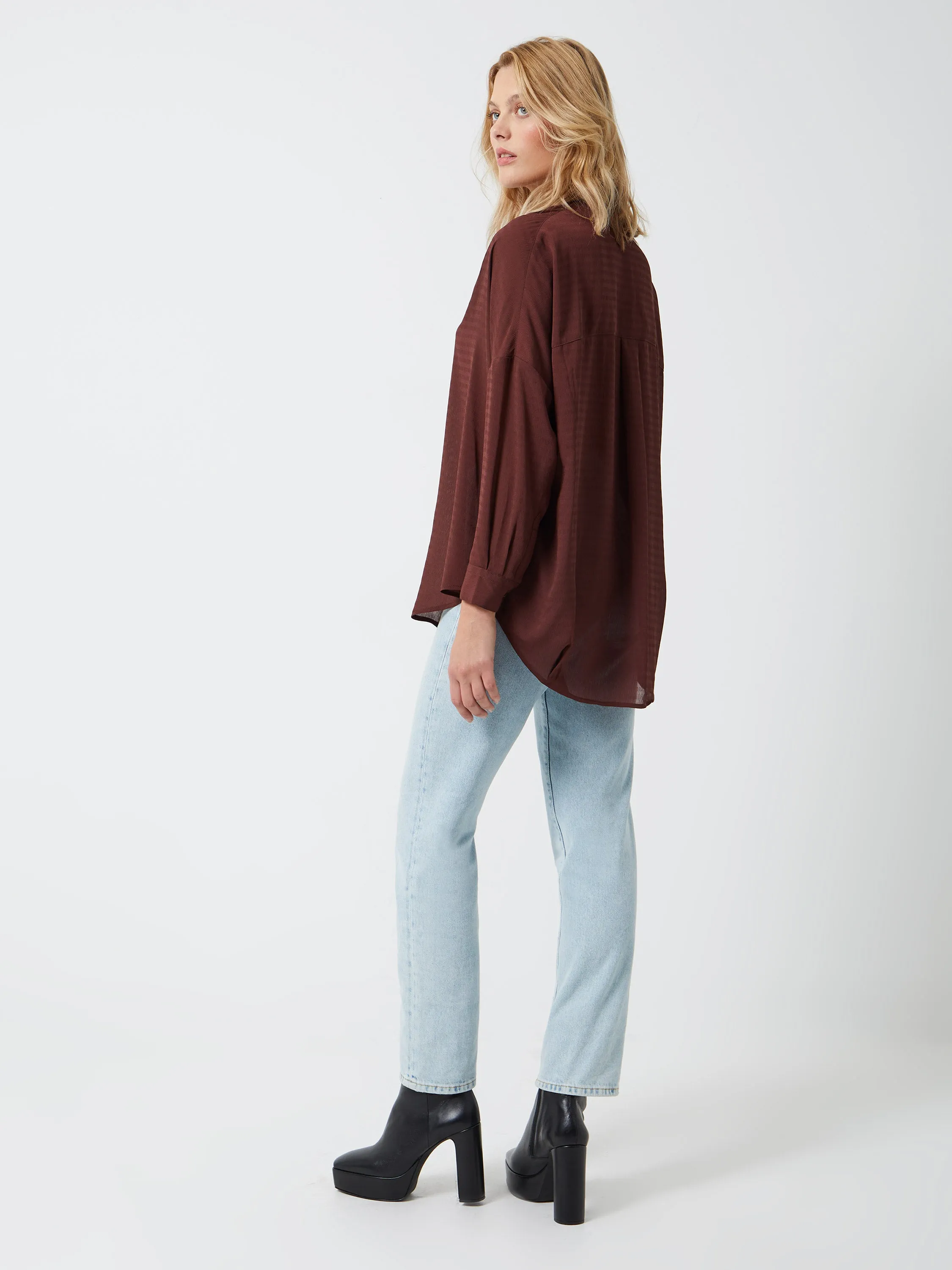 Klar Rhodes Textured Drape Shirt
