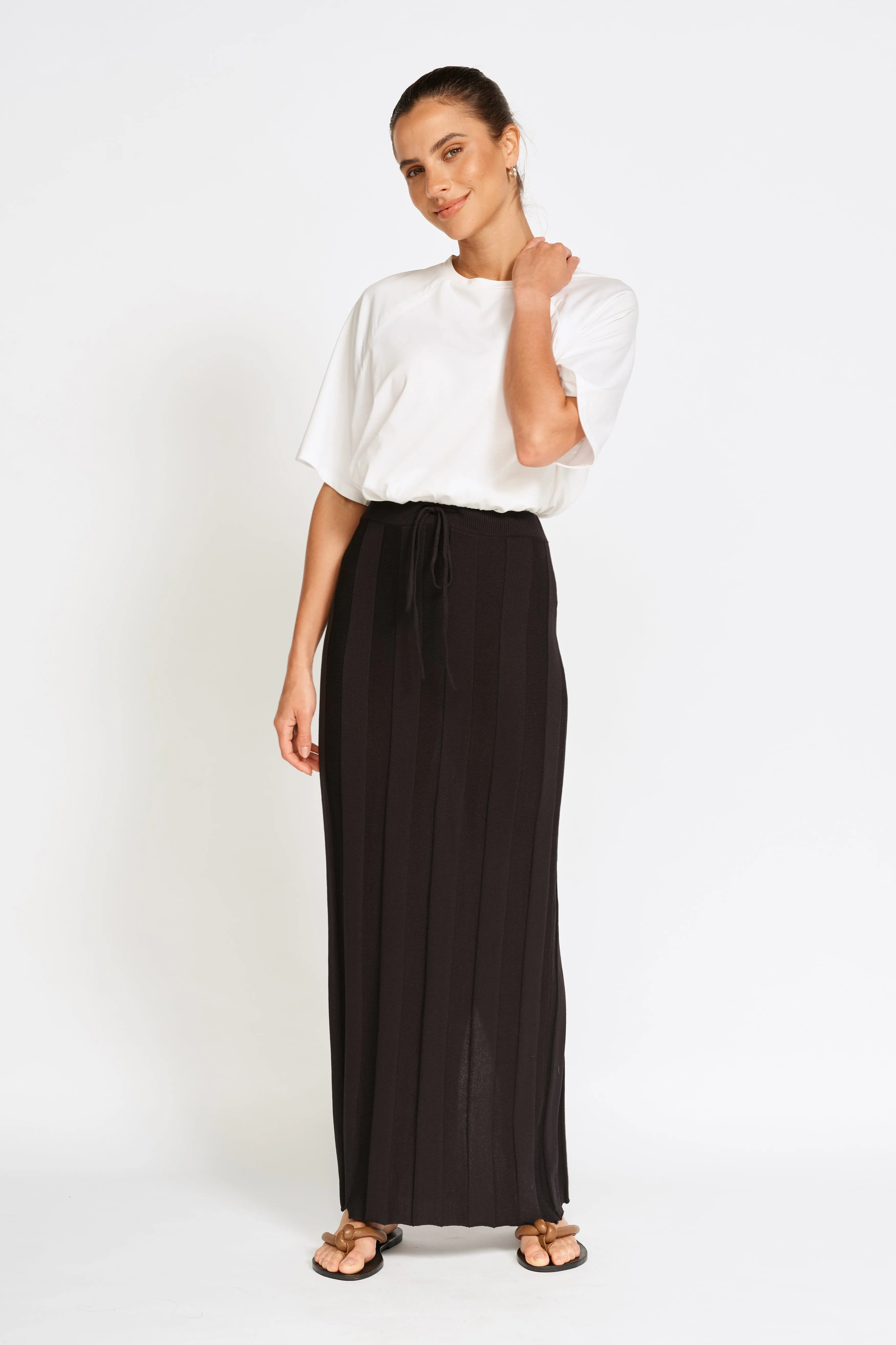 Lulu Column Midi Skirt - Black