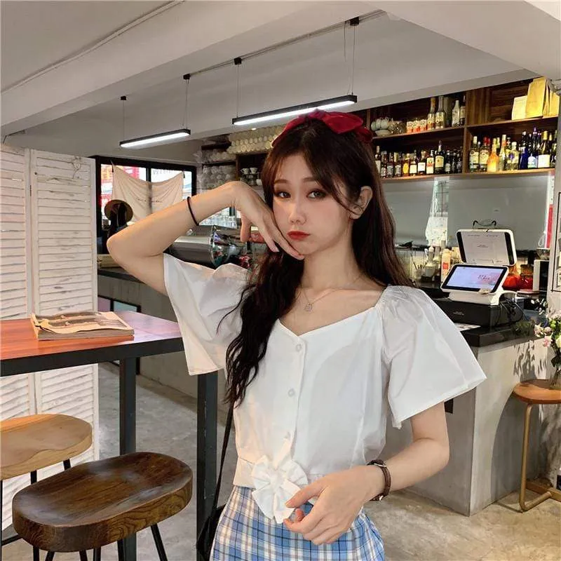 Women's Cute Bowknot Toned Horn Sleeved Shirts